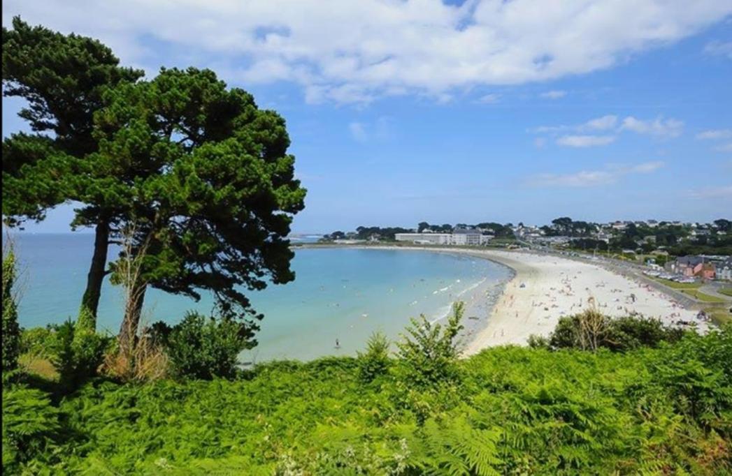 Mobil-Home Dans Camping Municipal Kermaria-Sulard エクステリア 写真